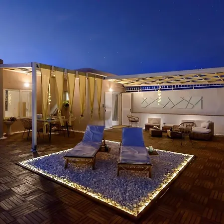 Skyloft - Location & Private Roof Garden