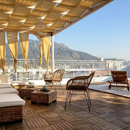 Skyloft - Location & Private Roof Garden Apartment *